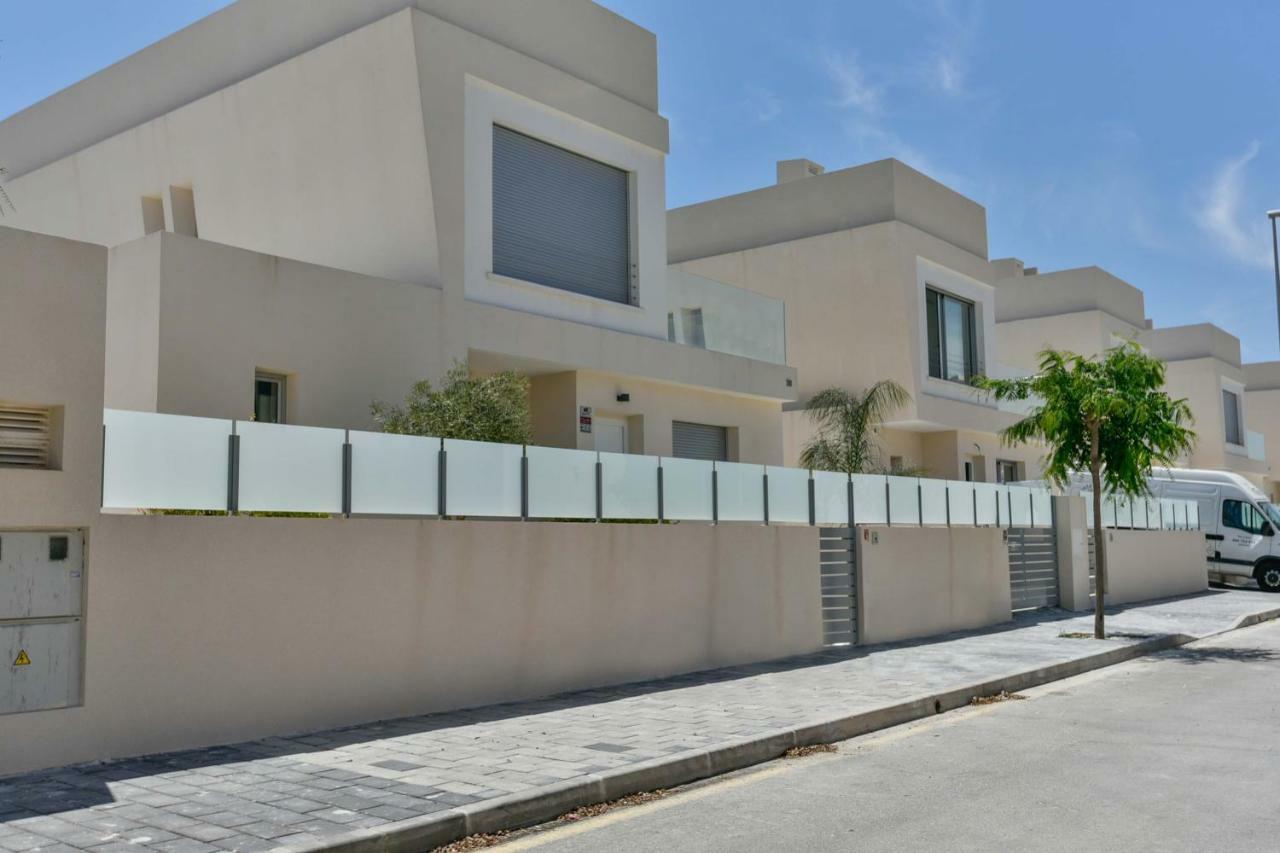 Casa Mazal, Lujosa Villa Independiente A 150M Del Mar Pilar de la Horadada Luaran gambar