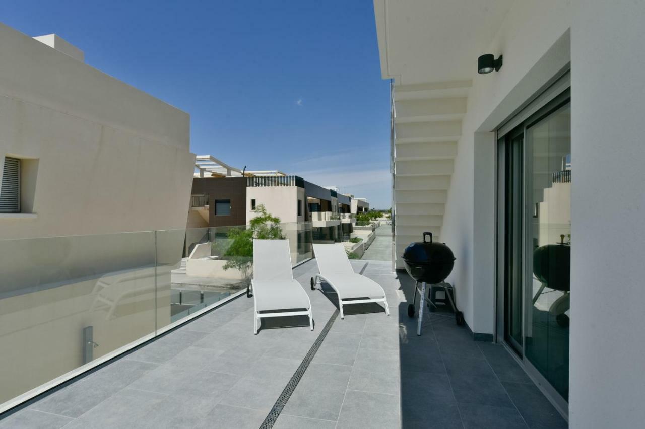 Casa Mazal, Lujosa Villa Independiente A 150M Del Mar Pilar de la Horadada Luaran gambar